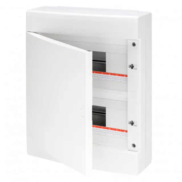 40CD, Razv. tabla 24M, nadg. IP40, bela vrata, sa rednim st. GW40067BS