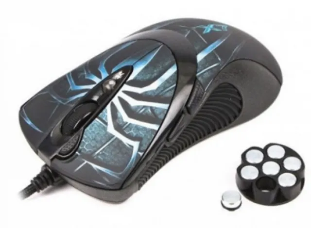 Gejmerski laserski miš  sa tegovima  A4-XL-747H A4Tech  anti vibrate  1000Hz/100-3600Dpi USB 123mm 1950