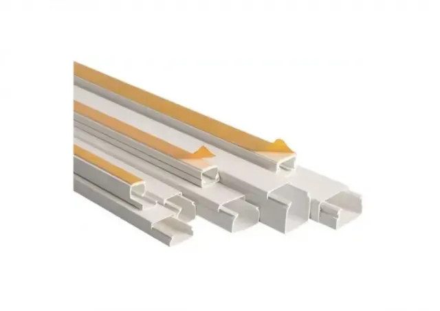 Kanalica 12x12 samolepljiva