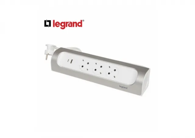 LG 694502 BLOK MULTIFUNKCIONALNI UGAONI 3X2P+E 1XUSB-A 1XUSB-C 1M (BELA/ALU)