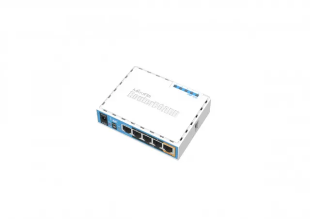MikroTik RouterBOARD RB951Ui 2nD hAP