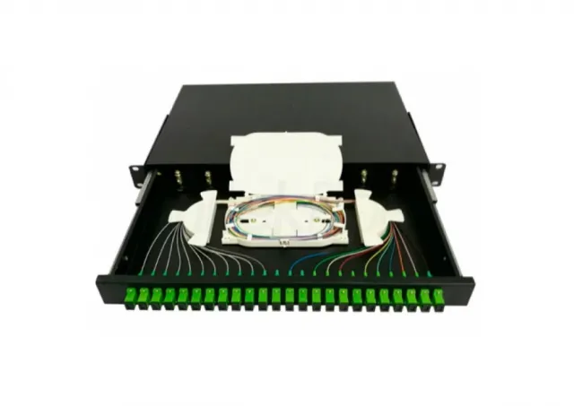 Optički patch panel ExeLink sa conectora 24 SC/APC za rek orman