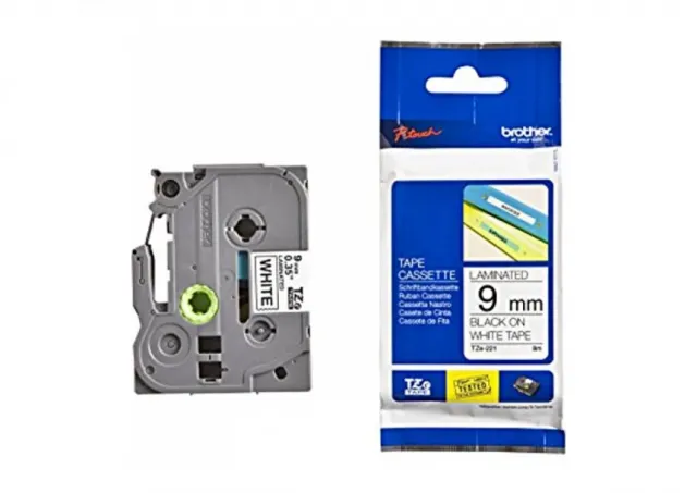 Traka za labeliranje TZ2-221 9mm black on white